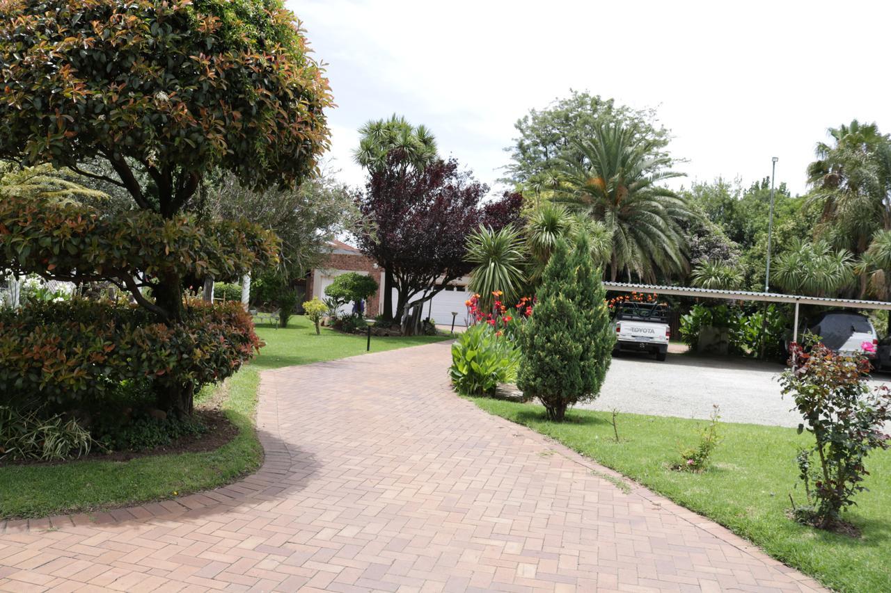 Airport Gardens Boutique Hotel Boksburg Exterior photo